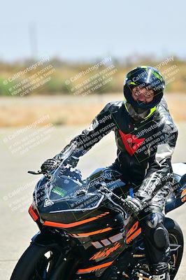 media/Aug-25-2024-2WTD (Sun) [[4221c16924]]/A Group/Session 5-Turns 1 2 and Grid/